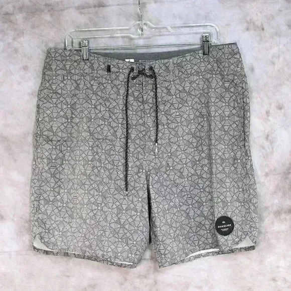 QuikSilver Boardshort Size 34 grey/graphic pattern w/front pockets and back velc - Picture 1 of 9